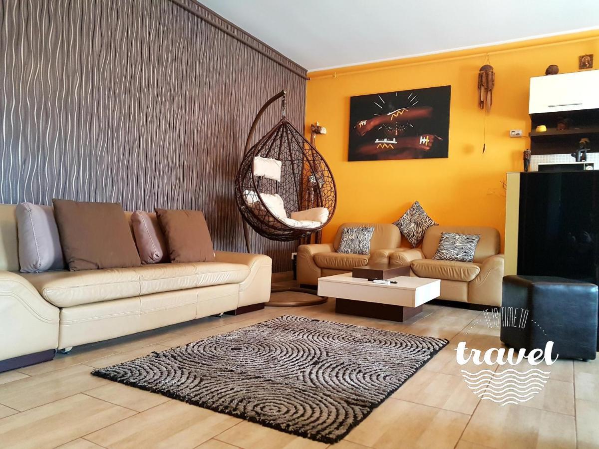 Yvo Lioness & Mamaia Nord Apartamento Năvodari Exterior foto