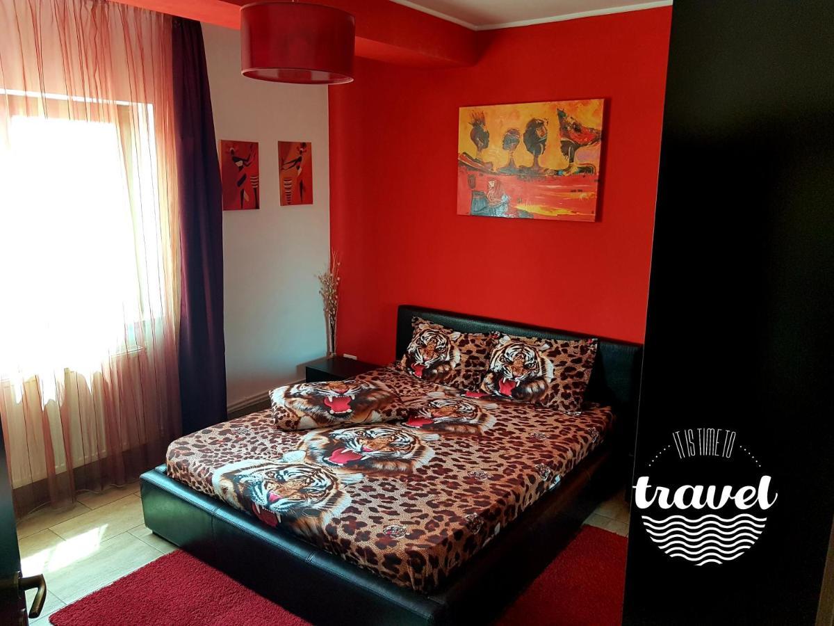 Yvo Lioness & Mamaia Nord Apartamento Năvodari Exterior foto