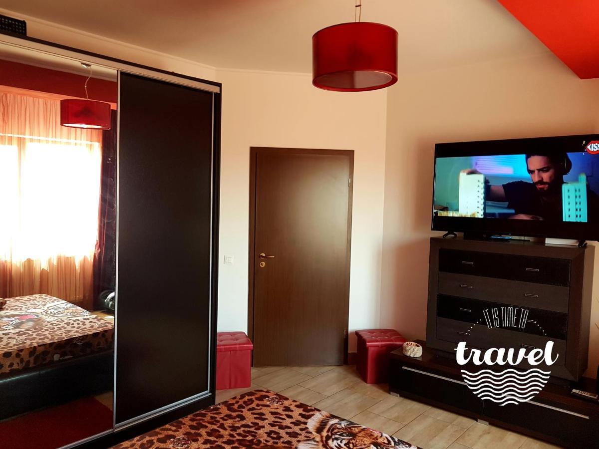 Yvo Lioness & Mamaia Nord Apartamento Năvodari Exterior foto