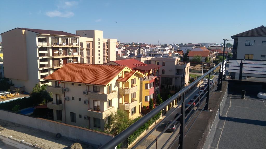 Yvo Lioness & Mamaia Nord Apartamento Năvodari Exterior foto
