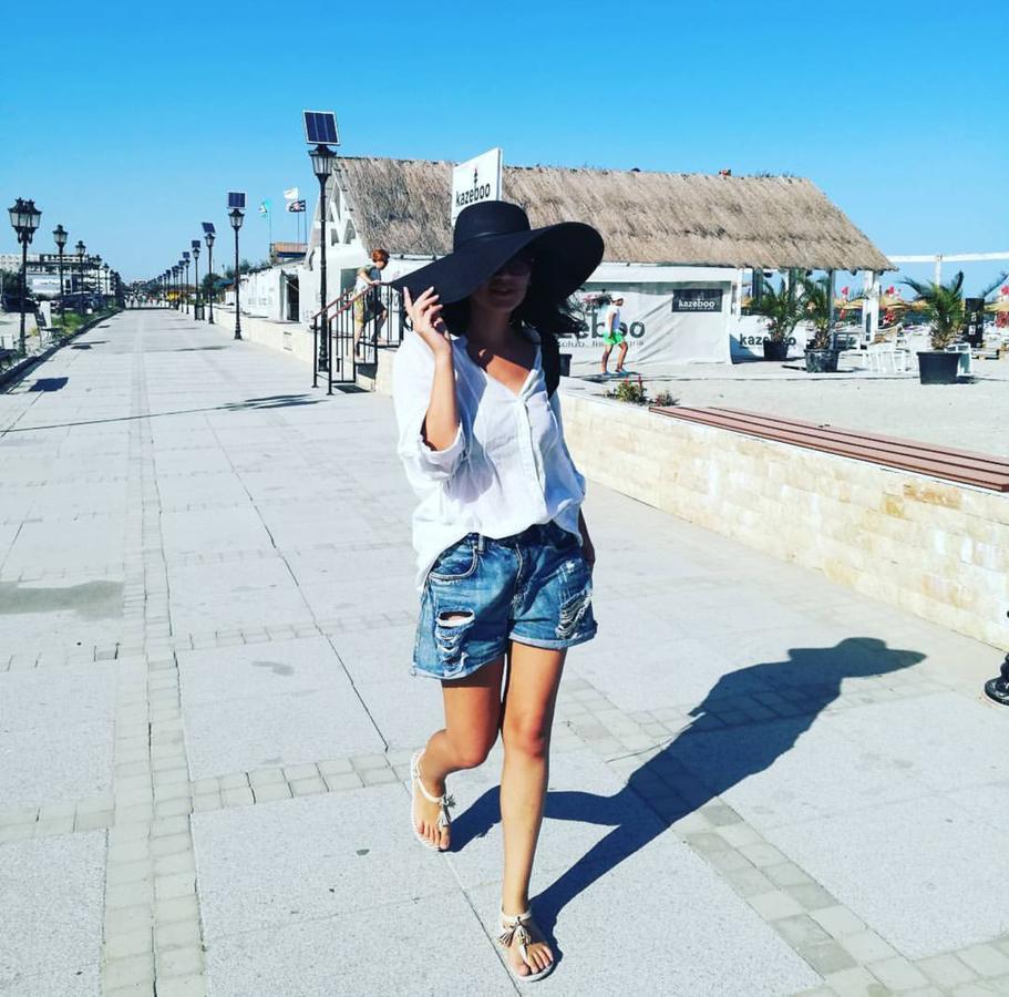 Yvo Lioness & Mamaia Nord Apartamento Năvodari Exterior foto